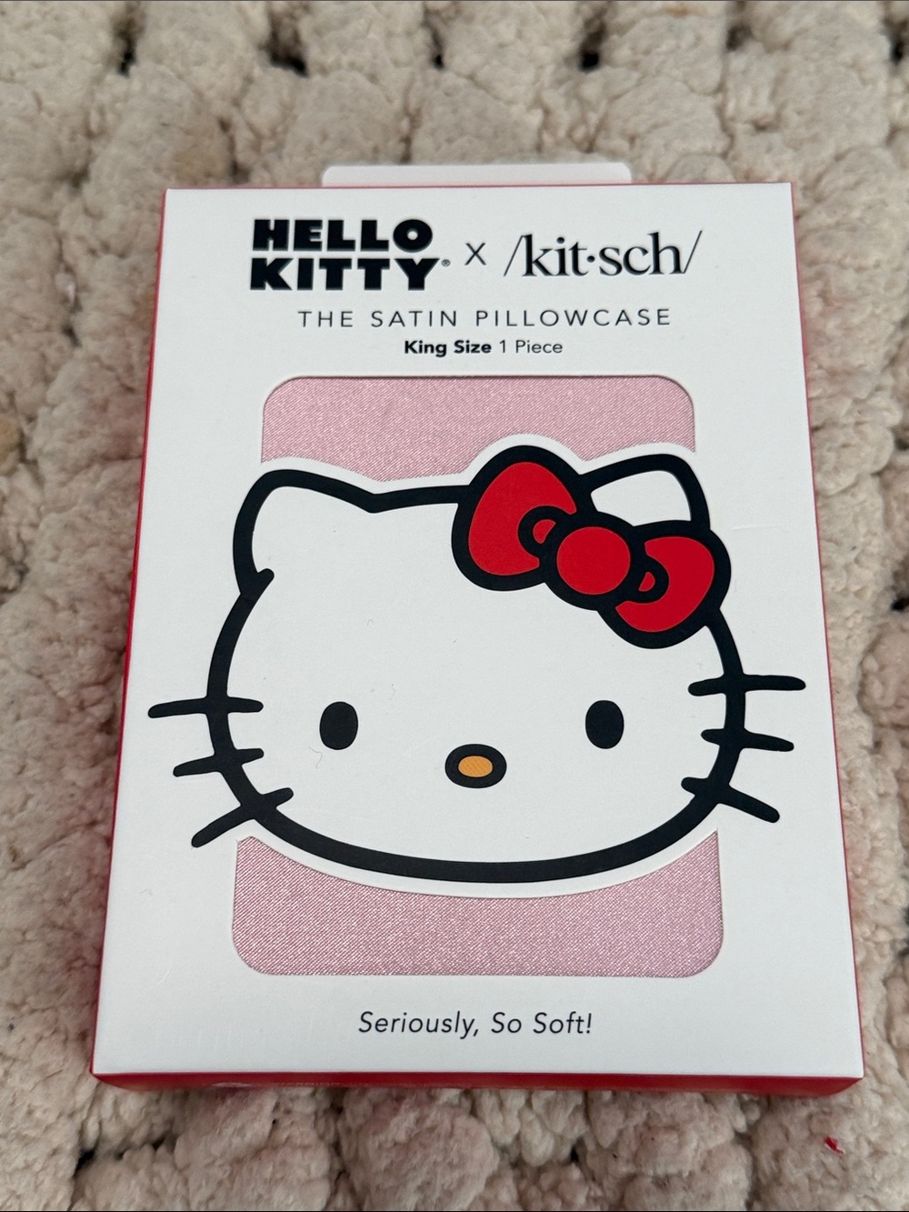 Hello Kitty x Kitsch Pink The Satin Pillowcase - NWT - Picture 4 of 5